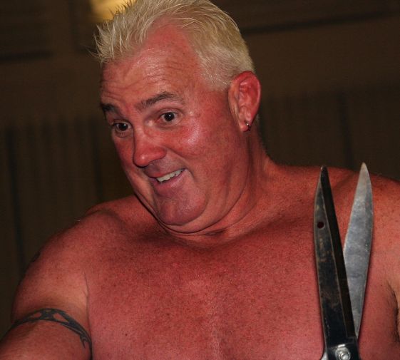 Paparazzo_Presents_Brutus_The_Barber_Beefcake